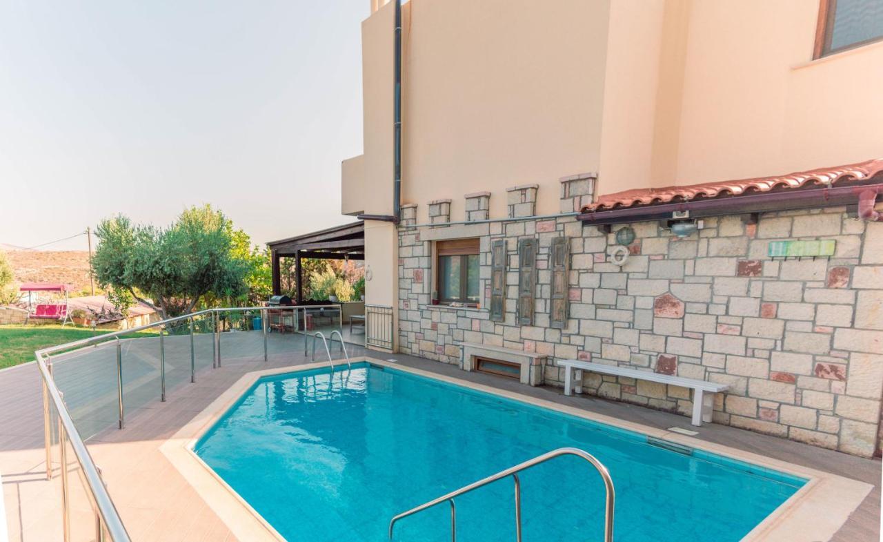 Luxury Villa Karteros Exterior foto